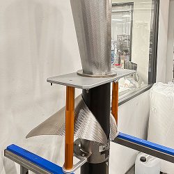 Vormschouder en trechter Vormschouder en trechter